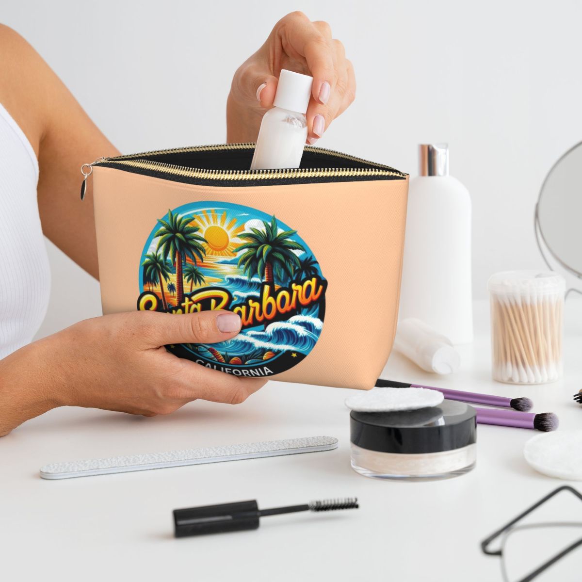 Women Bags Usa - Santa Barbara, California USA Women Cosmetic
