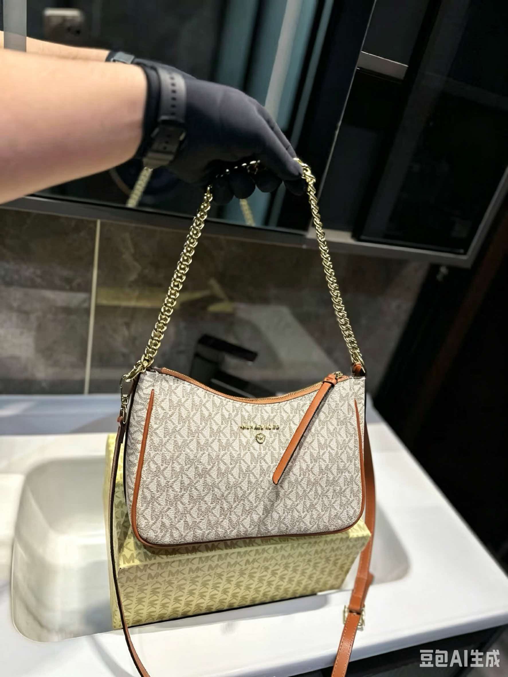 MICHAEL KORS MK Jet Set Travel - đánh giá và giá Women'S Bags Michael Kors