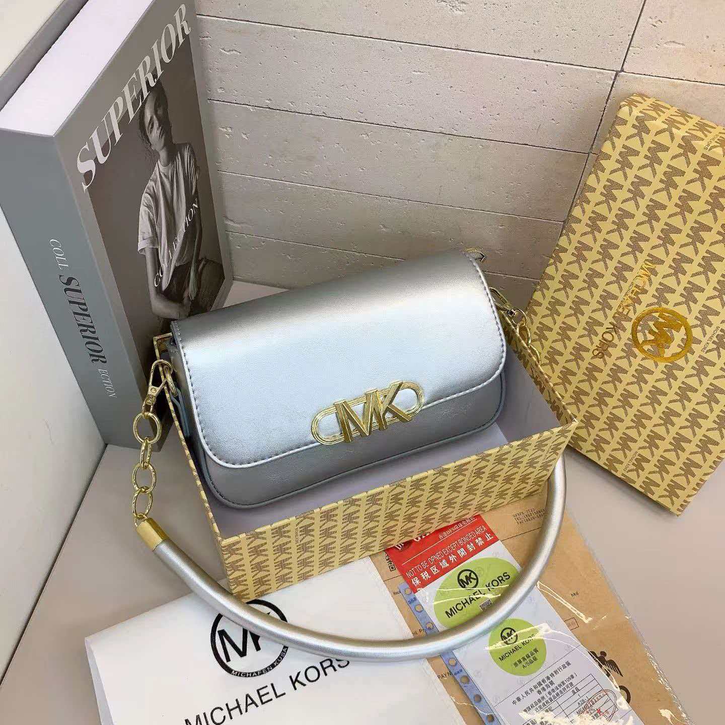 Michael Kors women's chain bag - đánh giá và giá Women'S Bags Michael Kors