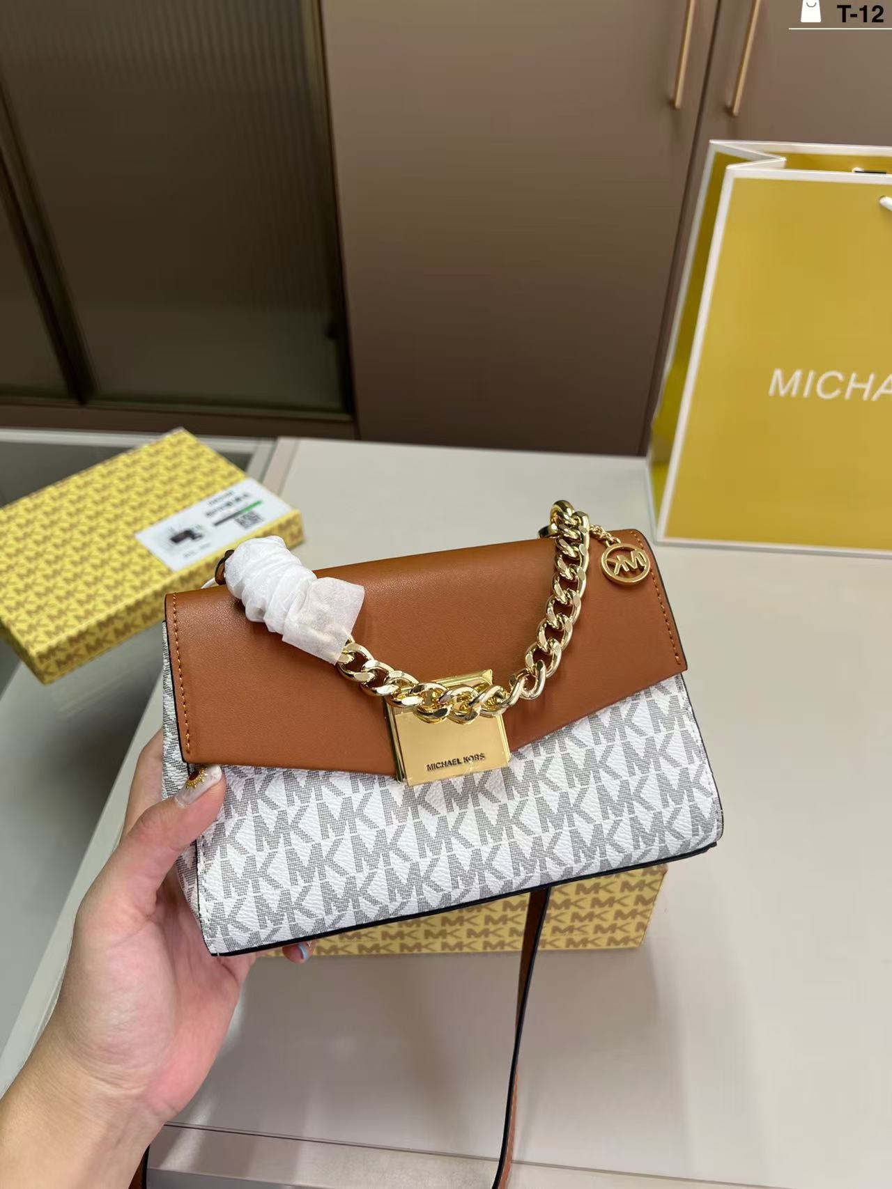 Brand new Michael Kors women's - đánh giá và giá Women'S Bags Michael Kors