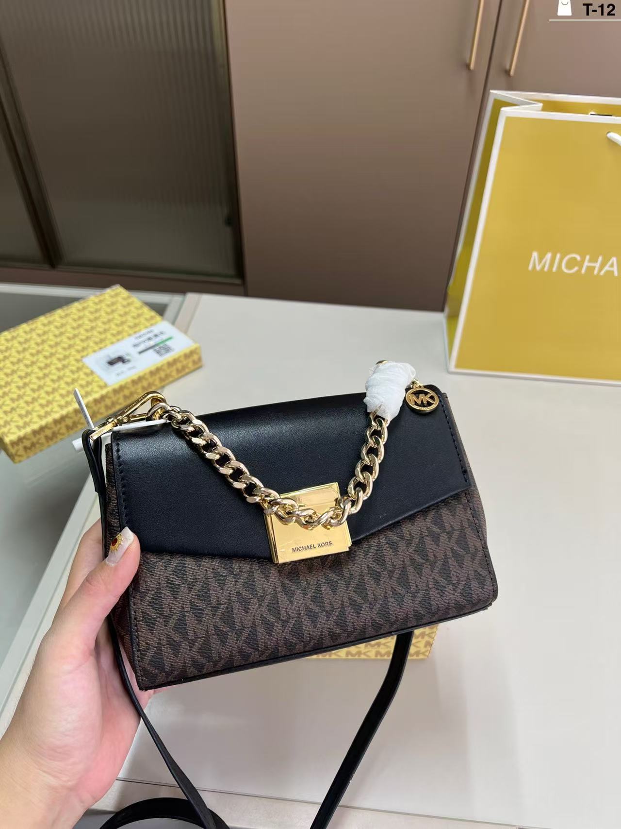Brand new Michael Kors women's - đánh giá và giá Women'S Bags Michael Kors