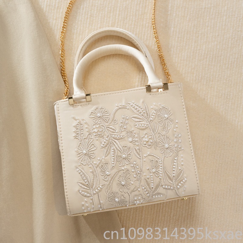 Embroidered Pearl Handbag Vint - đánh giá và giá Top Handle Structured